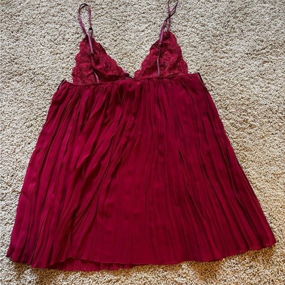 Victoria’s Secret Pleated Babydoll Top | Red | Size: M - Picture 4 of 6